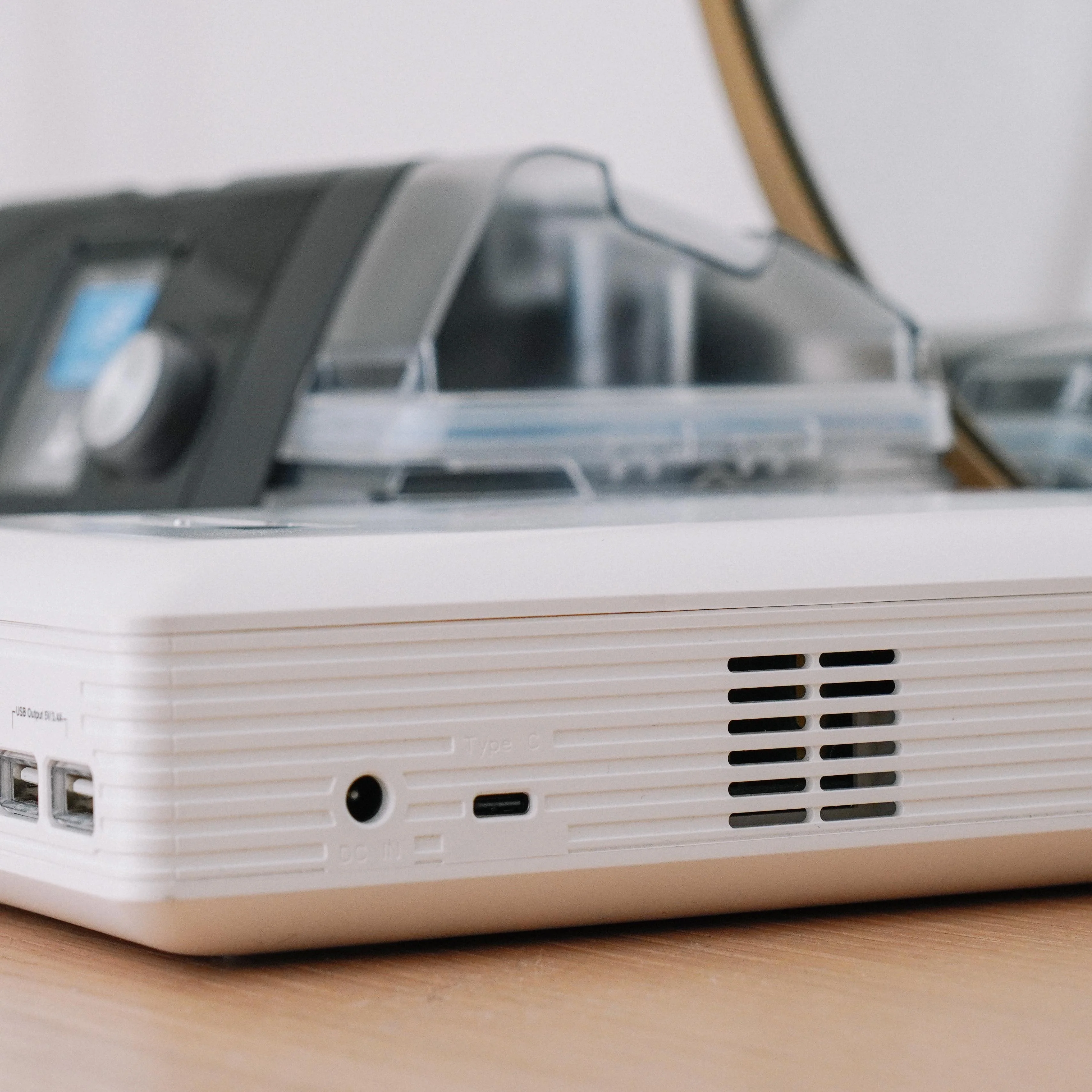 Lofta Explore 5500 CPAP Battery Power Station - Image 9