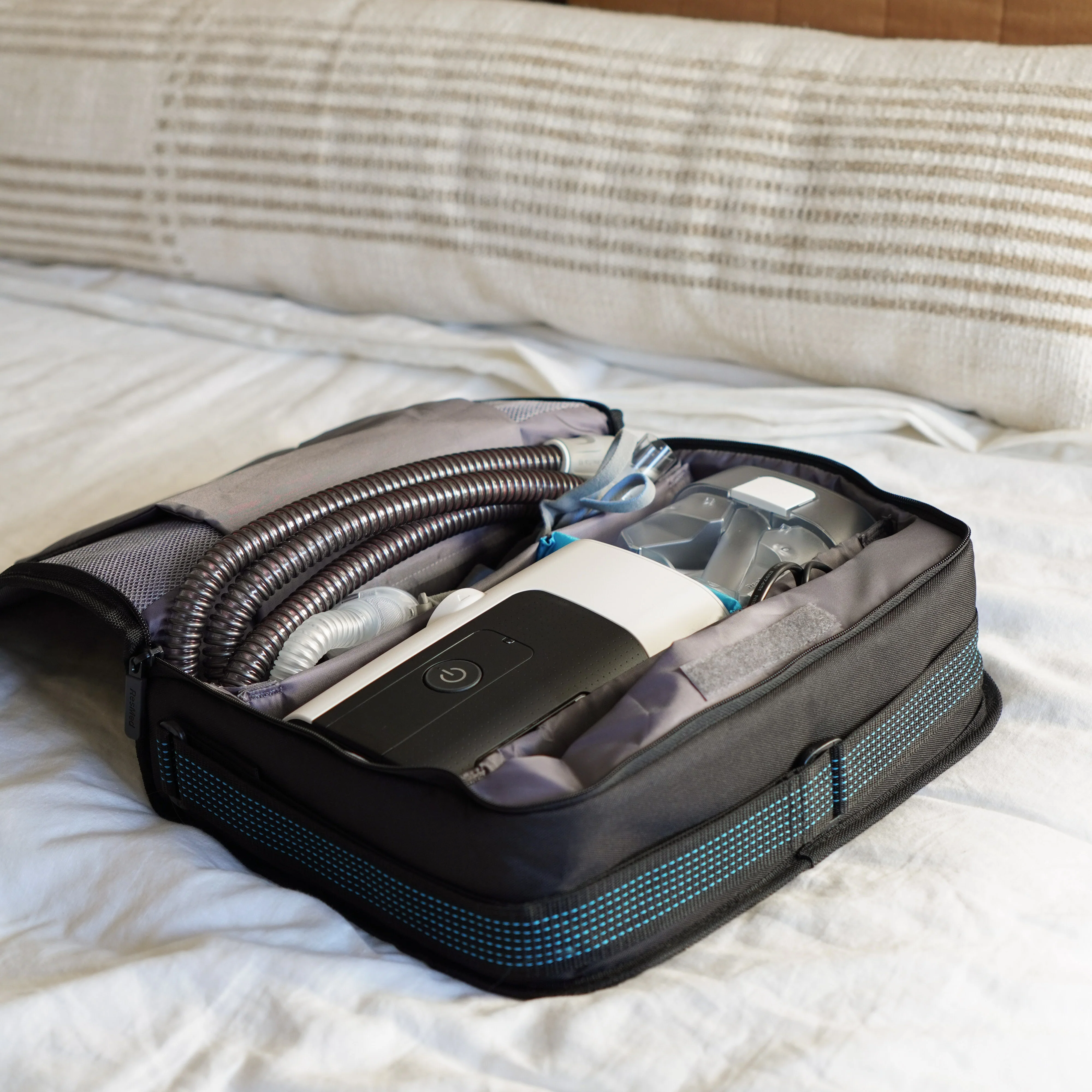 ResMed AirSense 11 AutoSet CPAP Machine - Image 7